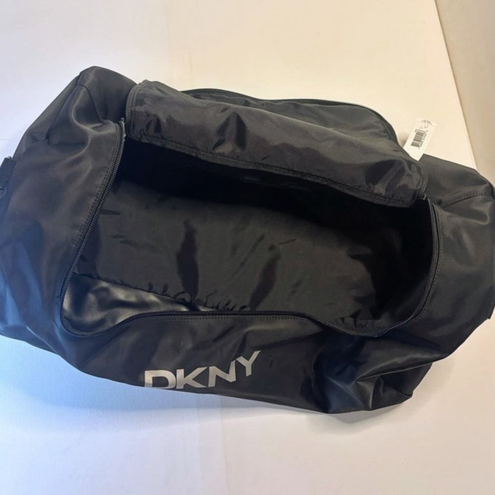 New DKNY Black Travel Set Duffle Gym + Toiletry Bag Sports Weekend Donna Karan - Picture 15 of 16